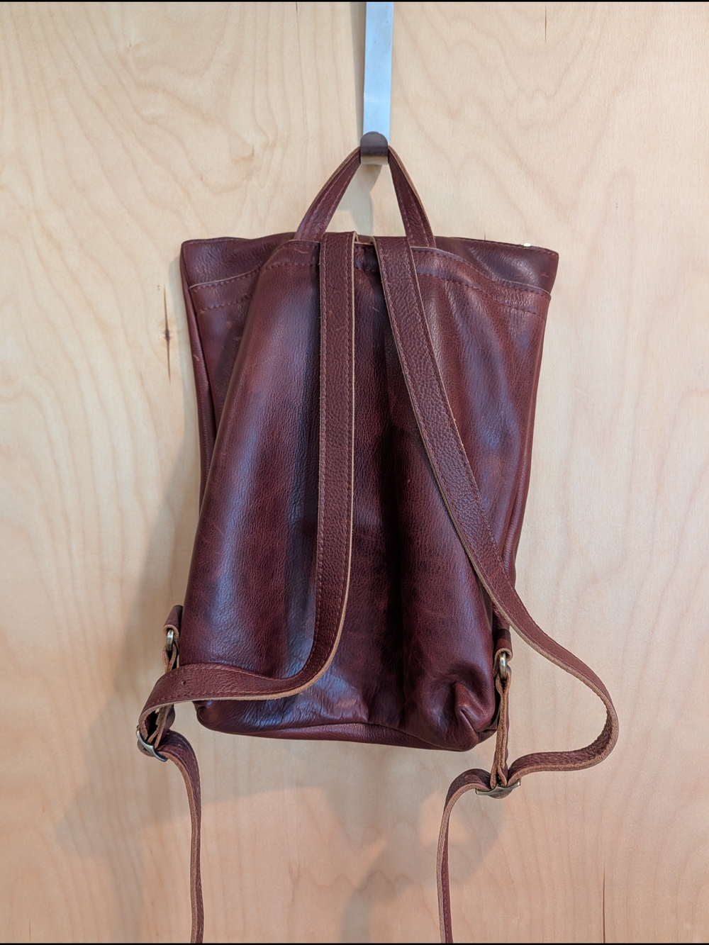 Portland Leather Cognac Brown Leather Laptop Backpack - Picture 3 of 7
